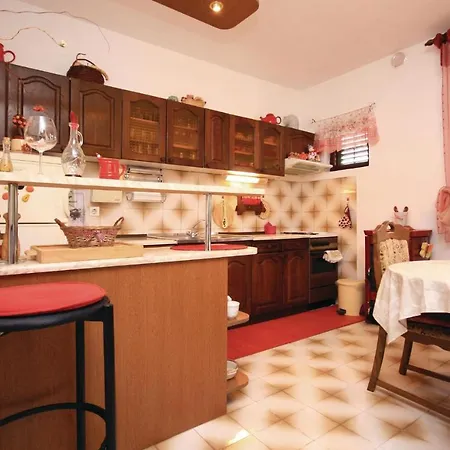 Cozy In With House Sea View * Raslina